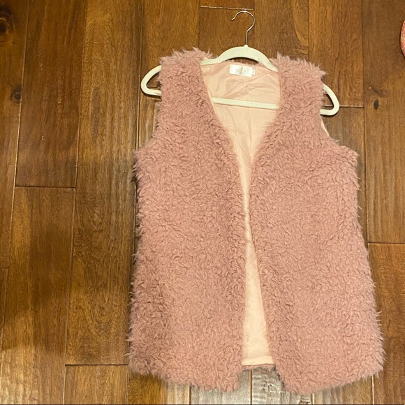 Pink Sherpa Vest NWOT - Picture 1 of 5